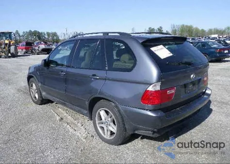 2003 BMW X5 4.4I z USA, uszkodzony, nr VIN 5UXFB33513LH47740